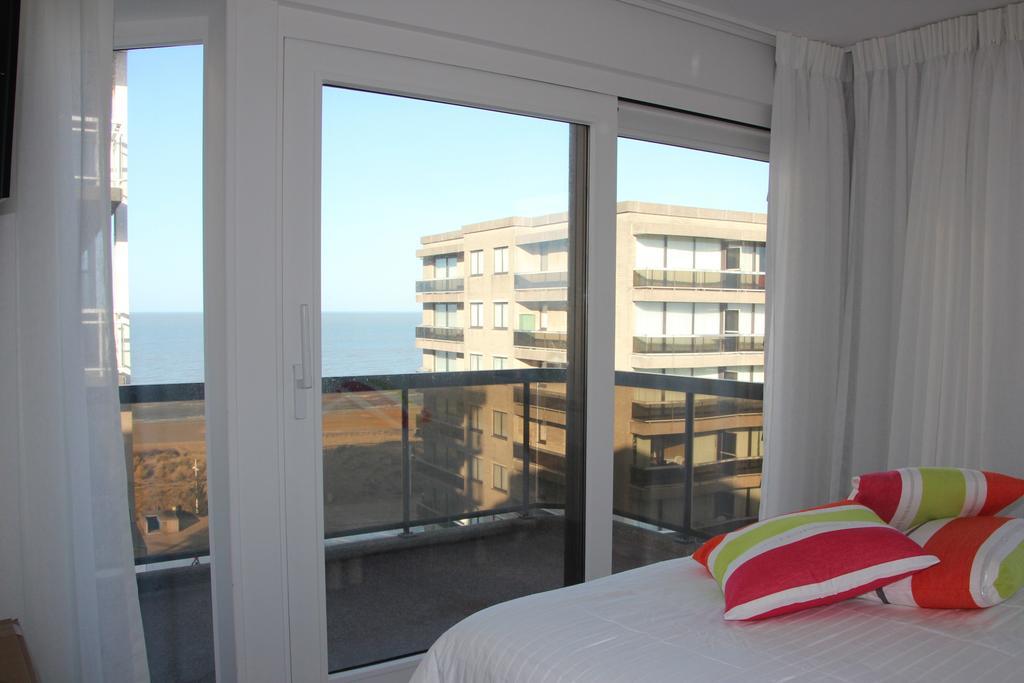 Duplex Penthouse Plaza Apartment De Panne Room photo